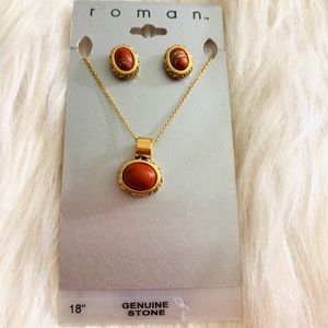 set of 3 piece necklace and earrings genuine Stone